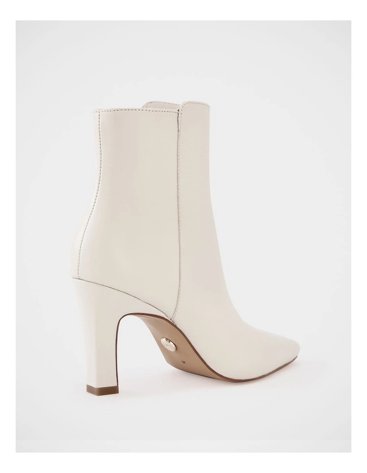 Loz Leather Ankle Boot in Ecru image 4