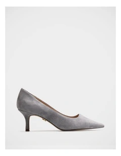 Maine Suede Leather Pump in Cement Grey