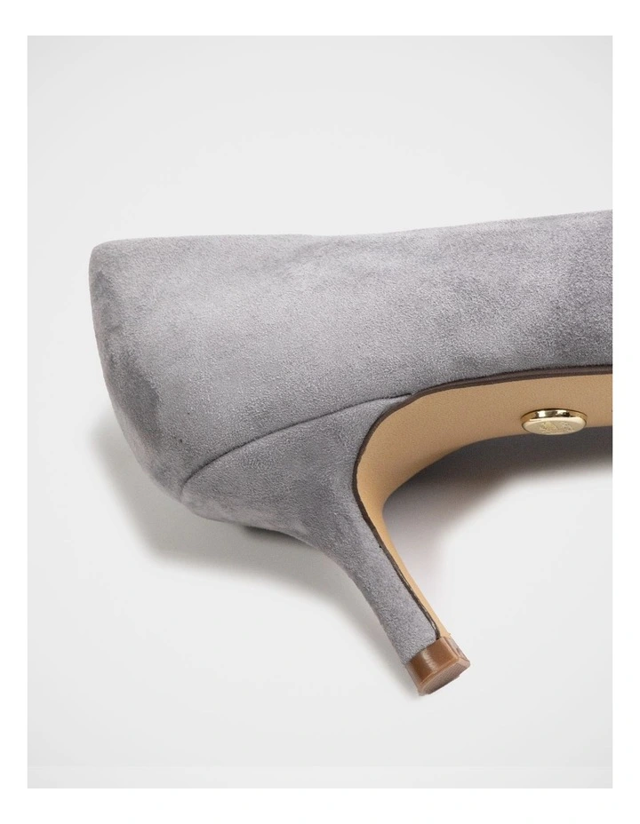 Maine Suede Leather Pump in Cement Grey image 3