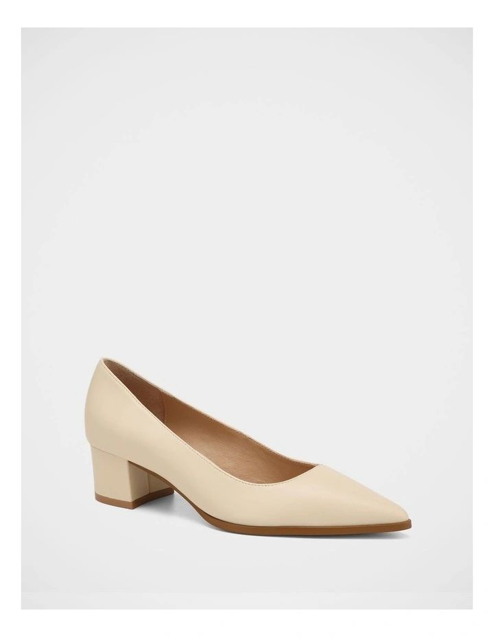 Fae Leather Pump in Vintage Ivory image 2