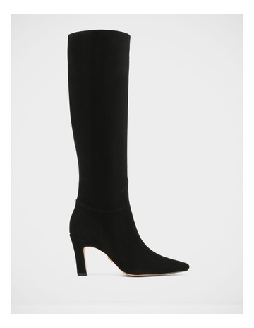 Black colour
