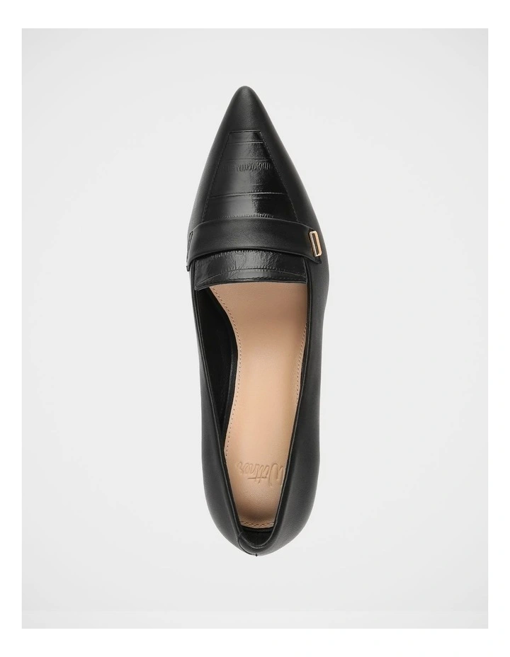 Gabby Leather Pump in Black image 5