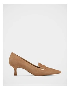 Gabby Suede Leather Pump in Nutmeg