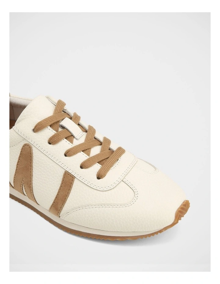 Billy Leather Sneaker in Off White image 3