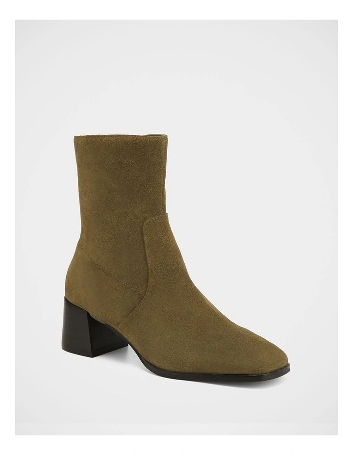 Gaylen Suede Leather Ankle Boot in Olive Green image 2