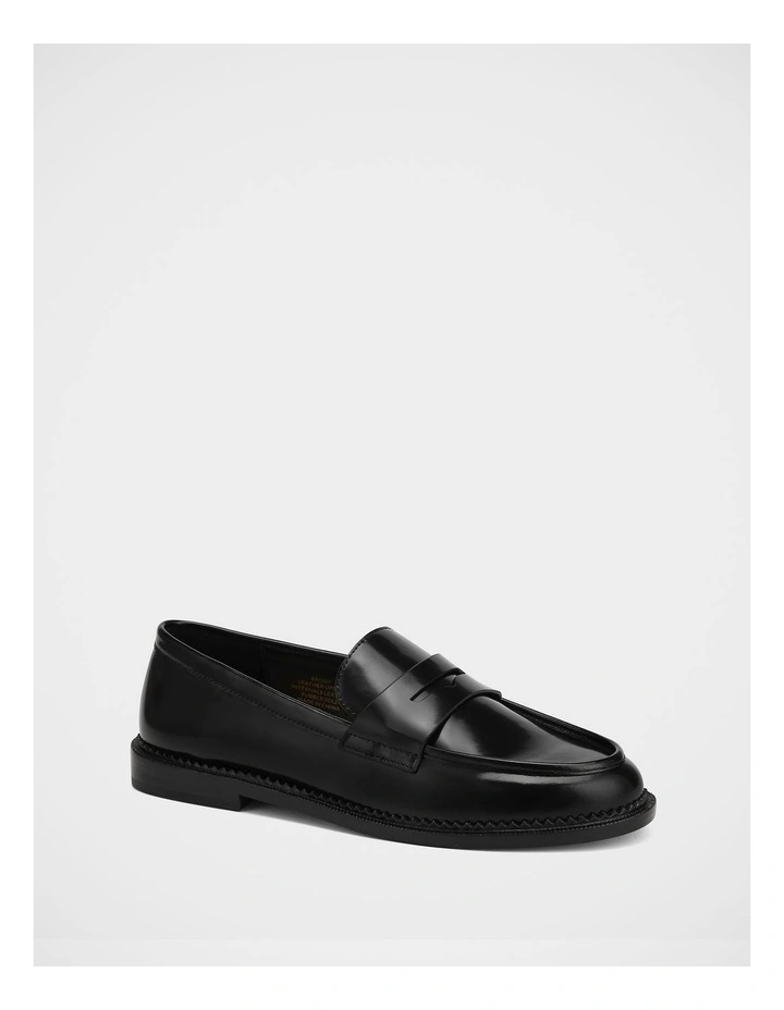 Brody Leather Loafer in Black image 2