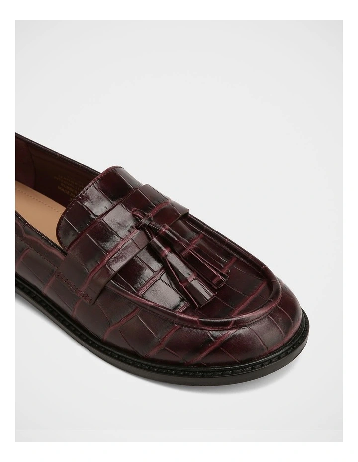 Evelyn Croc Embossed Leather Loafer in Raisin image 3