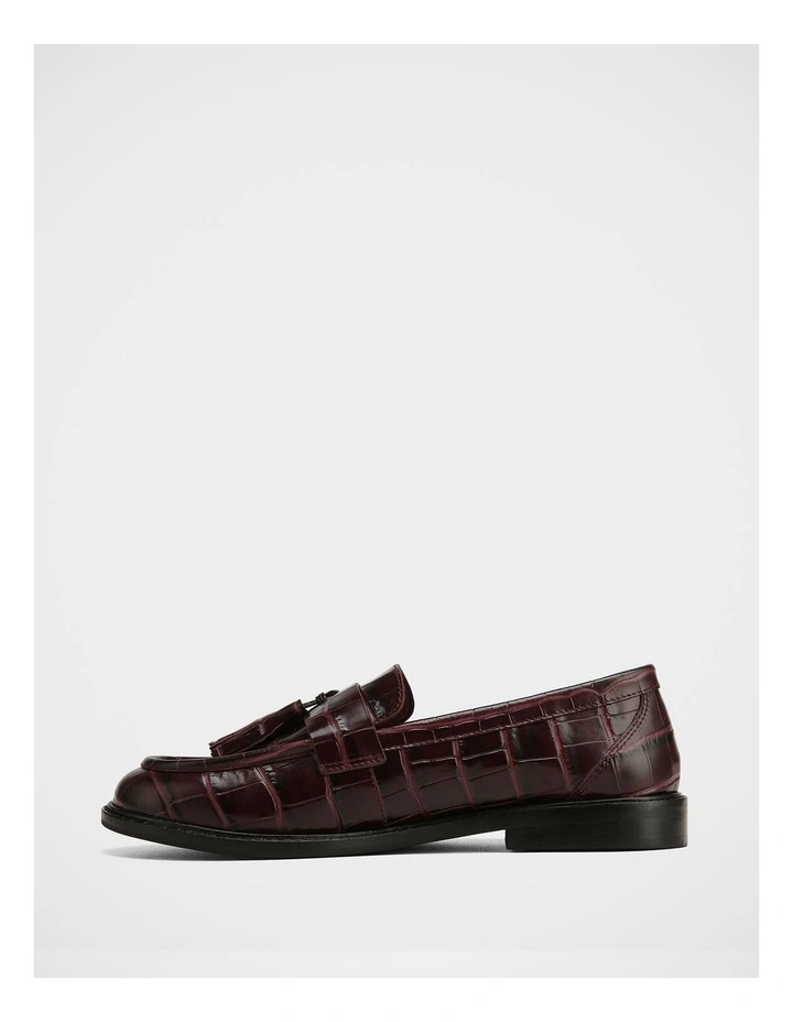 Evelyn Croc Embossed Leather Loafer in Raisin image 6