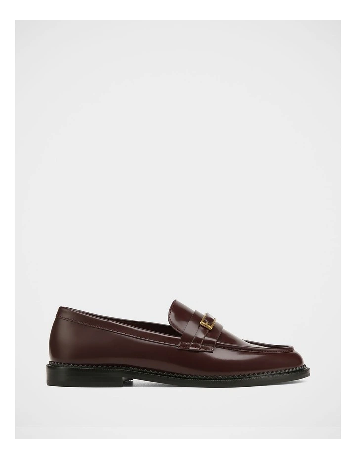 Bennett Leather Loafer in Plum image 1