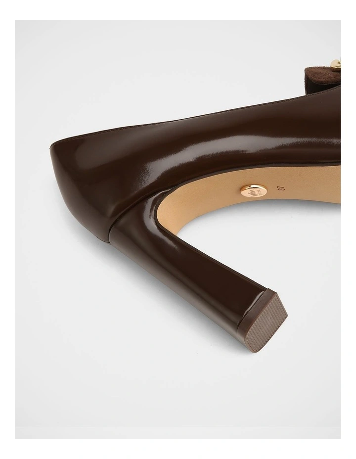 Pence Leather Pump in Chocolate image 3