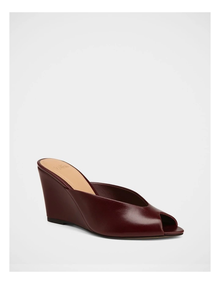 Rio Leather Wedges in Berry image 2
