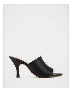 Pia Leather Sandals in Black