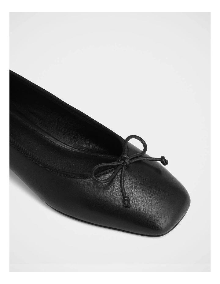 Eve Leather Ballet Flats in Black image 3