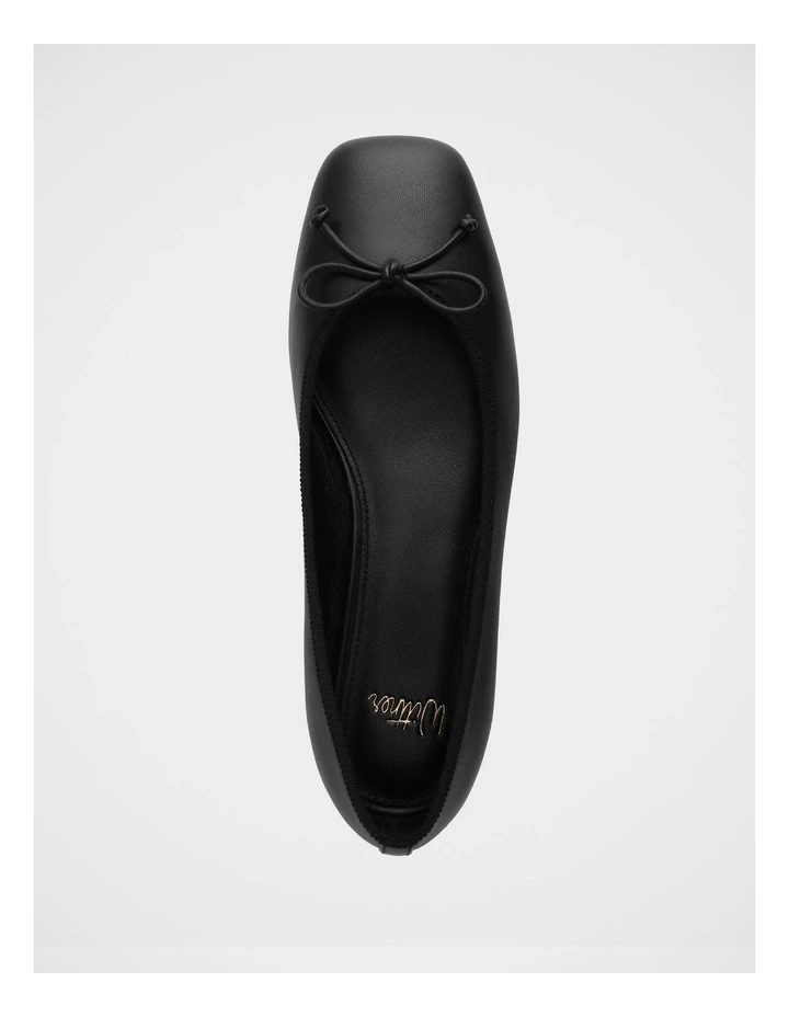 Eve Leather Ballet Flats in Black image 5
