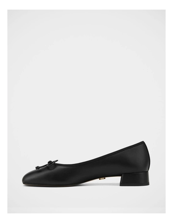 Eve Leather Ballet Flats in Black image 6
