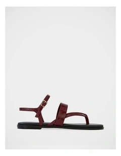 Diego Leather Sandal in Berry