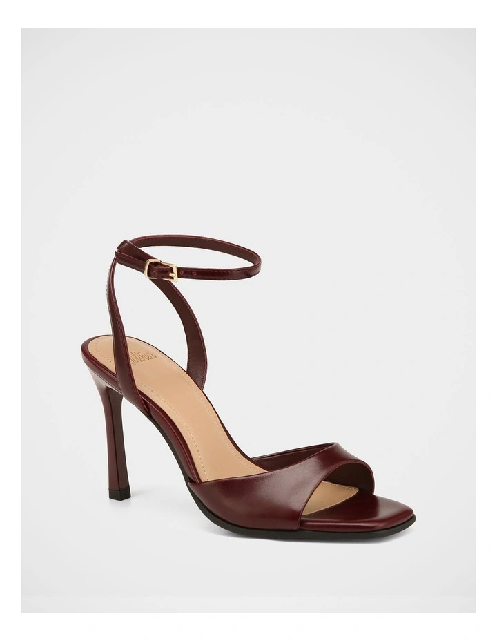 Xandy Leather High Heels in Berry image 2