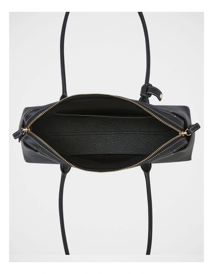 Niko Leather Shoulder Bag in Black image 5
