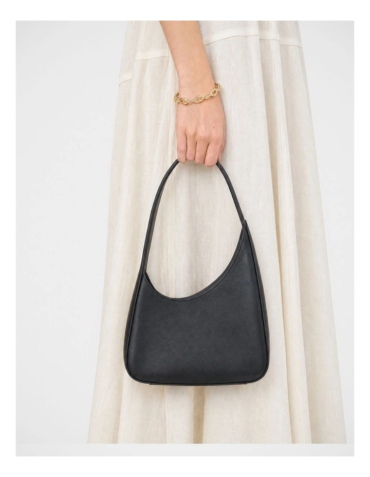 Isra Leather Shoulder Bag in Black image 4