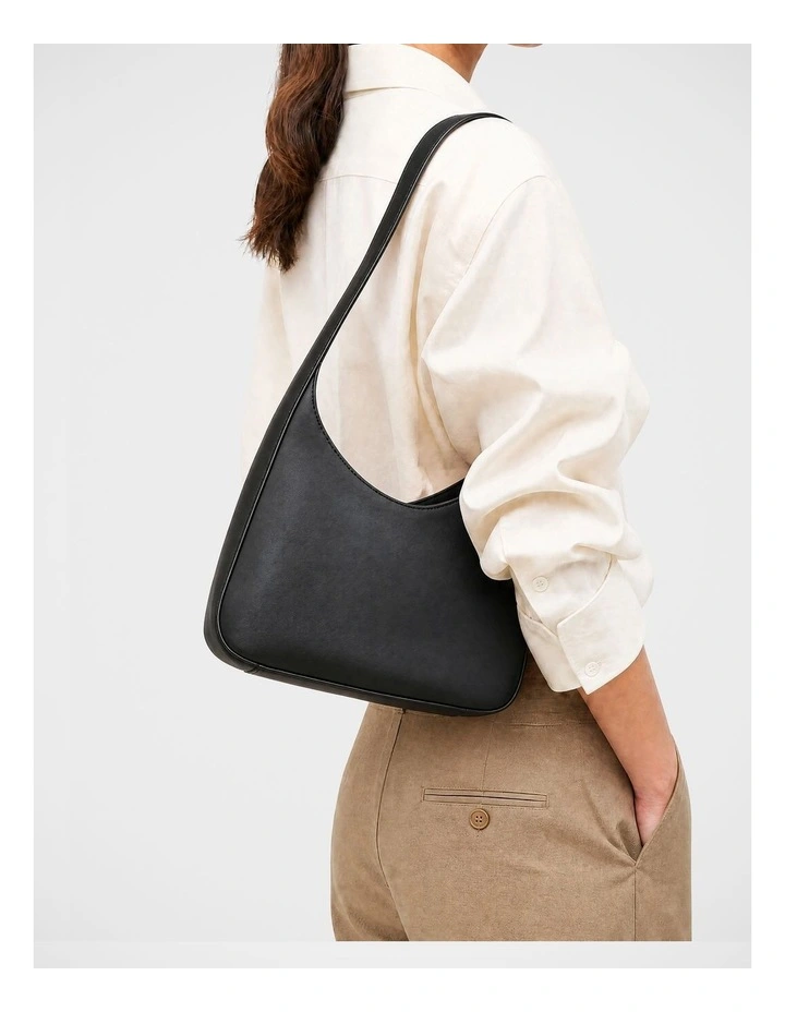 Isra Leather Shoulder Bag in Black image 5