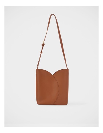 Tan colour