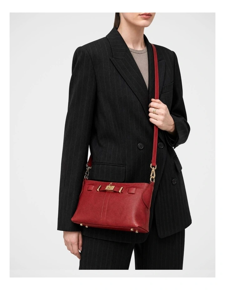 Maxy Leather Shoulder Bag in Dark Red image 5