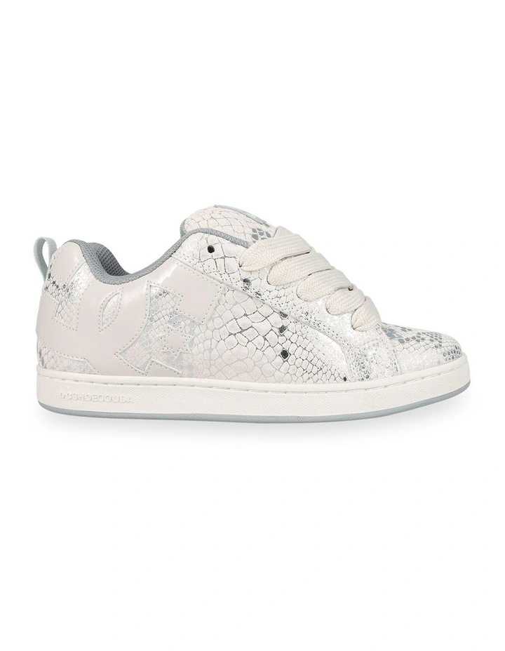 Court Graffik Skate Shoes in Lily White image 1