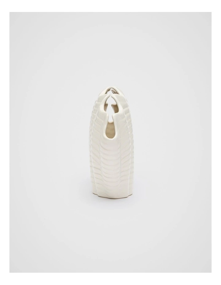 Shell Vase in Cloud Cream image 2