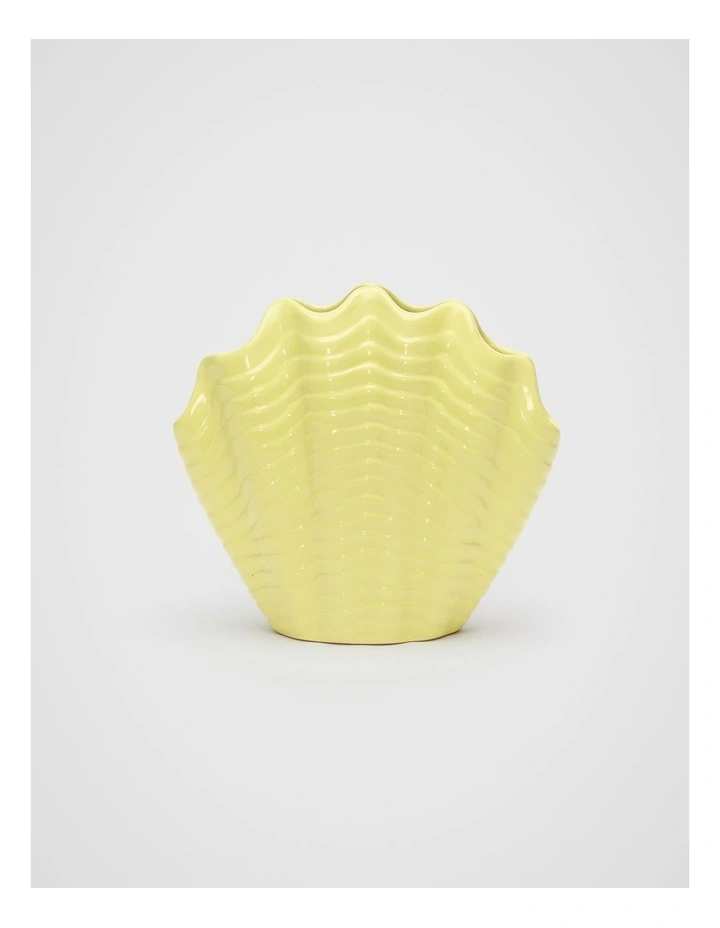 Shell Vase in Lemongrass image 1