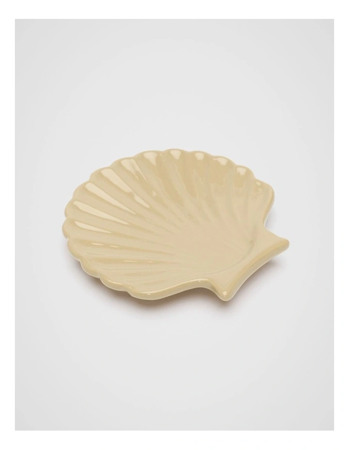 Shell Mini Dish in Ecru image 2