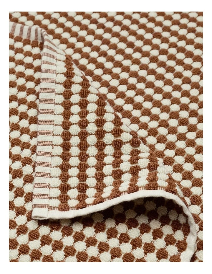 Harley Bath Mat in Biscoff image 2