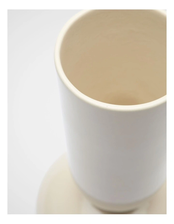 Skyler Vase in Eggshell image 2
