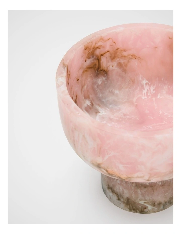 Vanneta Resin Footed Vessel in Blossom image 2