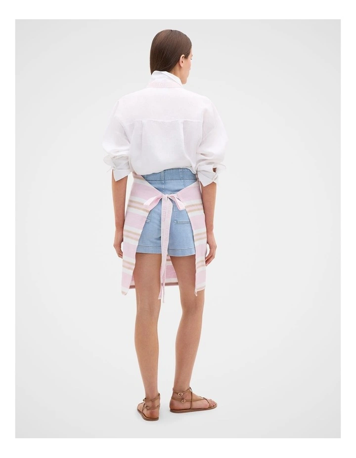 Luca Adult Apron in Petal Pink image 2