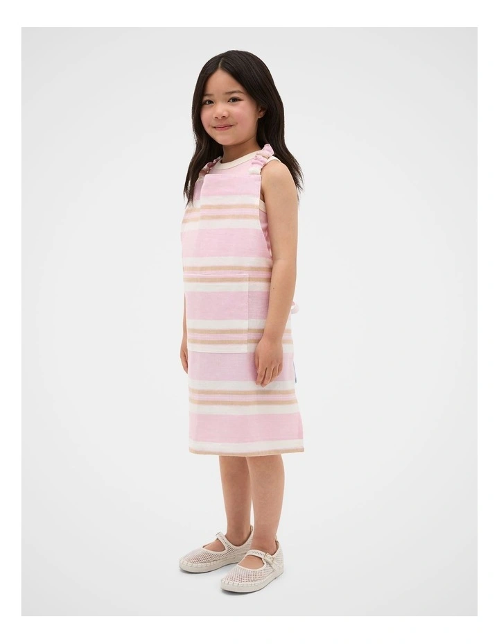 Luca Child Apron in Petal Pink image 1