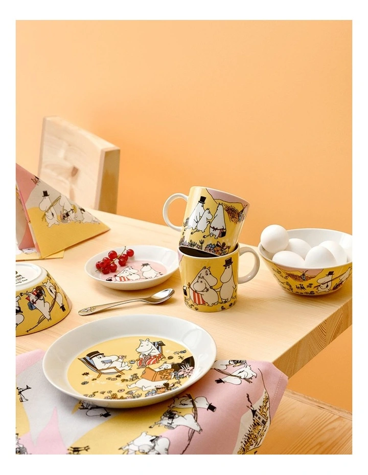 Moomin Mug 300ml in Yellow image 4