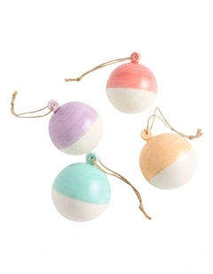 1815 Christmas Round Ornament Set of 4 in Multi