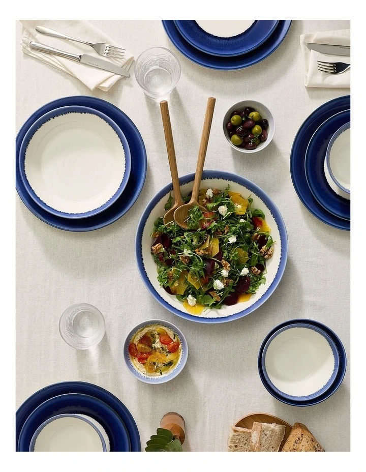 Pacific Glaze 16 Piece Dinnerware Set in Blue image 6