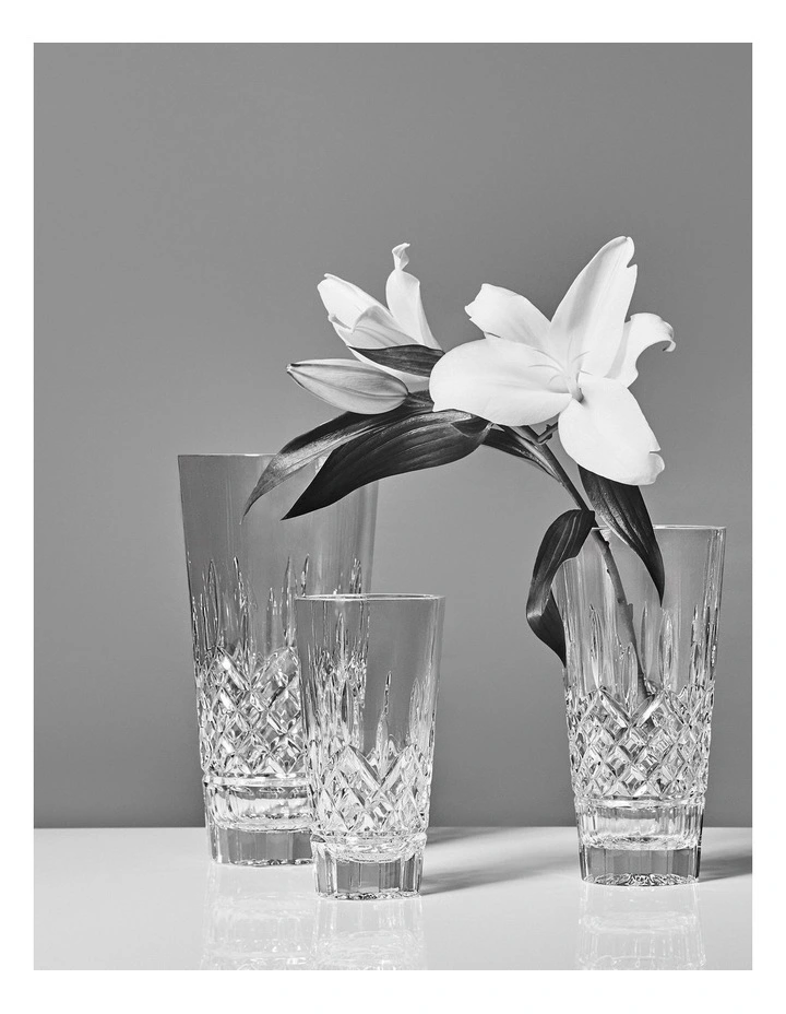 Lismore Vase 25cm in Clear image 5