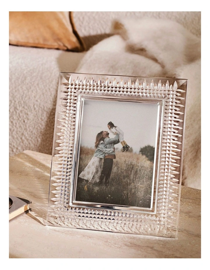 Lismore Diamond Picture Frame 5x7inch in Clear image 6