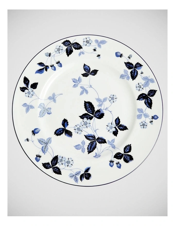 Wild Strawberry Plate 27.3cm in Inky Blue image 4