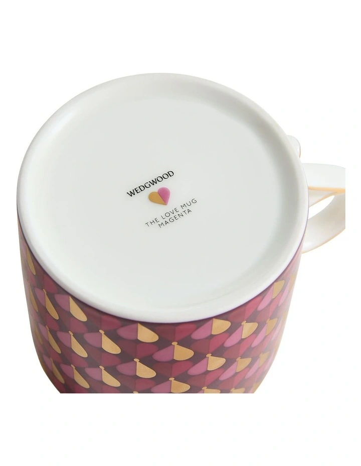 Love Mug 330ml in Magenta image 4