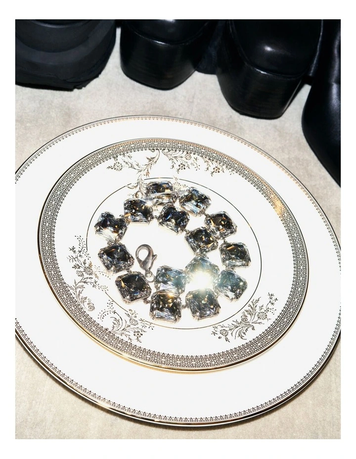 Lace Platinum 4pc Place Setting image 3