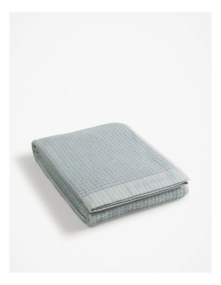 Luma Australian Cotton Bath Towel in Pale Chambray image 1
