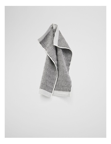 Charcoal Marle colour