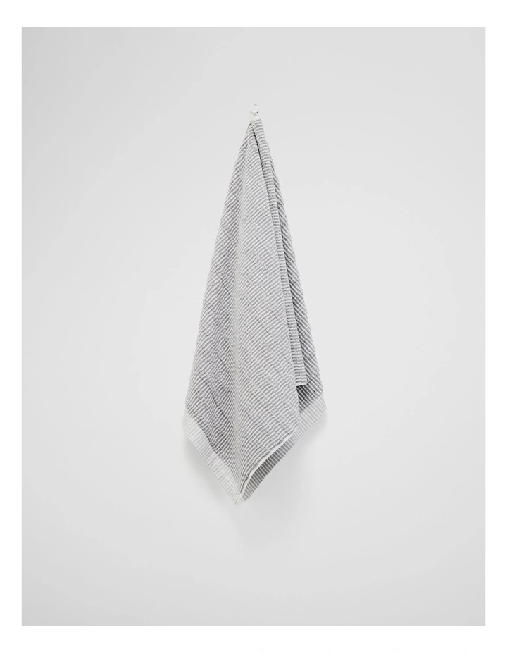 Pippa Australian Cotton Bath Towel in Pale Grey image 1