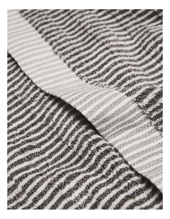 Pippa Australian Cotton Bath Towel in Charcoal Marle image 2