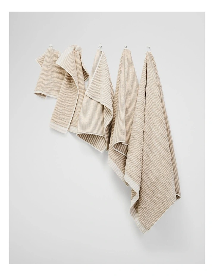 Pippa Australian Cotton Bath Sheet in Natural image 3