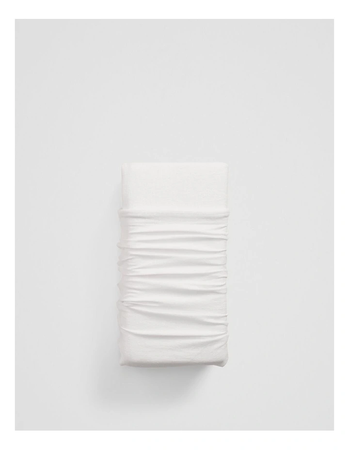 Laila Queen Fitted Sheet in Snow image 2