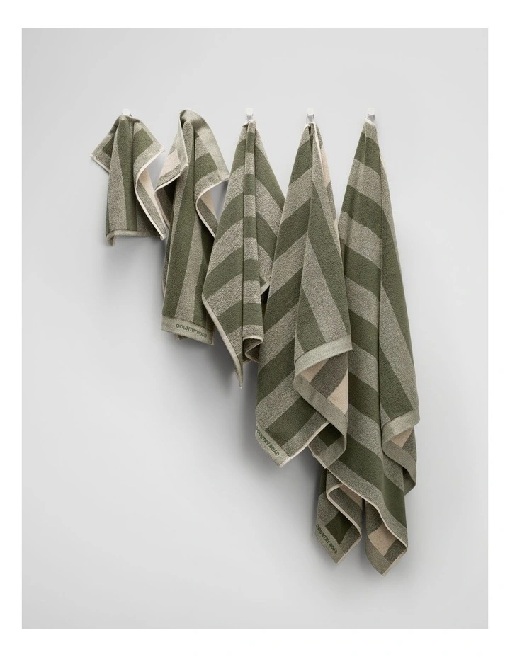 Eve Australian Cotton Hand Towel in Juniper image 3